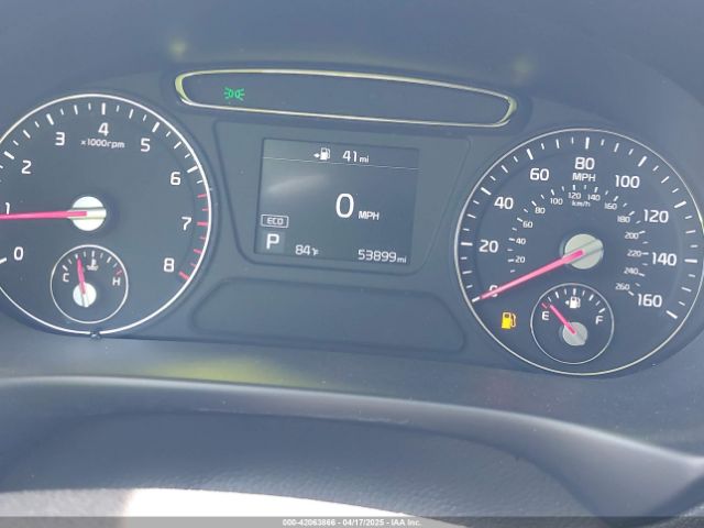 5XYPGDA39KG576807 KIA Sorento 2.4l Lx