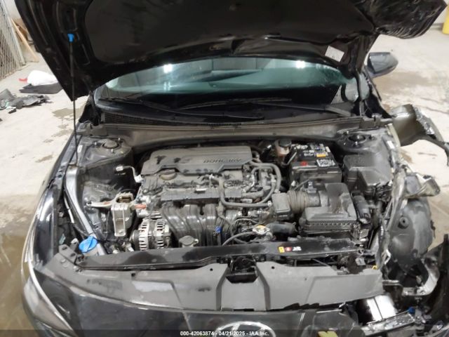 5NPLP4AG3PH114597 Hyundai Elantra Limited