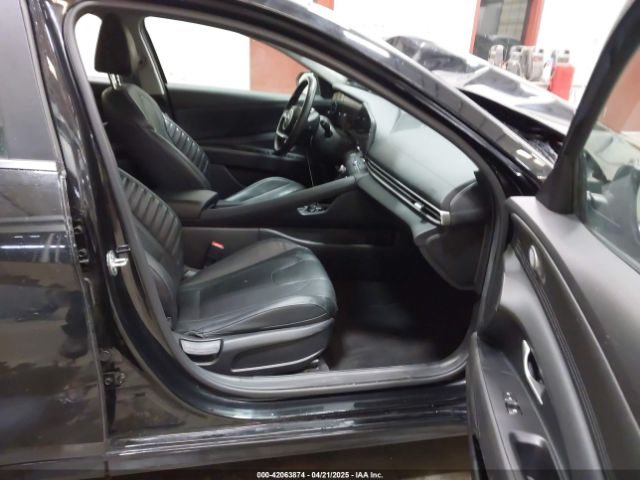 5NPLP4AG3PH114597 Hyundai Elantra Limited