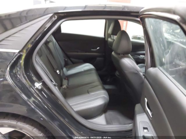 5NPLP4AG3PH114597 Hyundai Elantra Limited