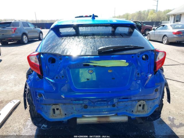 JTNKHMBX7L1071287 Toyota C-HR LE
