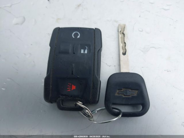 1GCVKREC4EZ327320 Chevrolet Silverado 1500 1lt