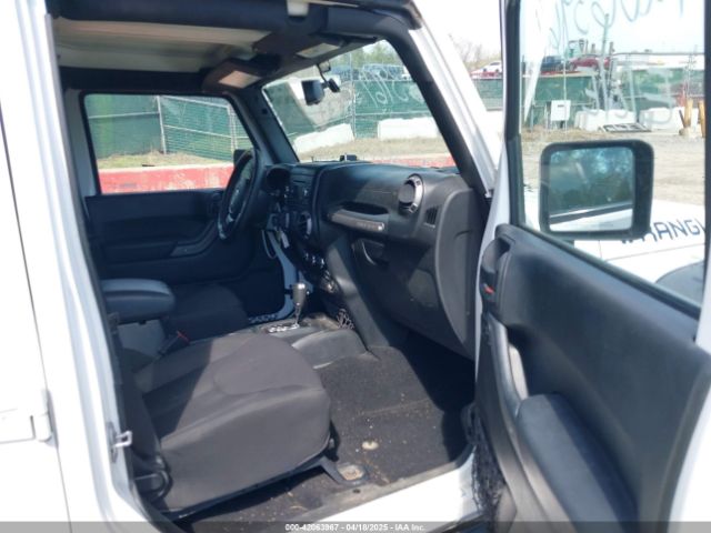 2017 JEEP WRANGLER UNLIMITED 1C4BJWDG4HL639590 Photo 4