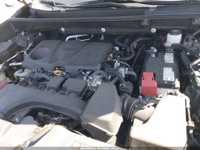 2T3A1RFV6NC269312 Toyota Rav4 Xle Premium