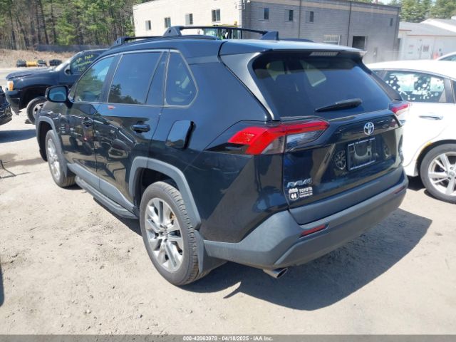 2T3A1RFV6NC269312 Toyota Rav4 Xle Premium