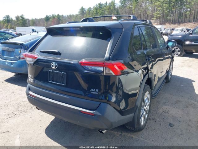 2T3A1RFV6NC269312 Toyota Rav4 Xle Premium