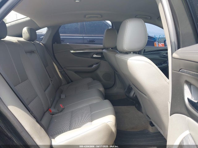 Chevrolet IMPALA 1LT 2018 2G1105S37J9136926 Image 8