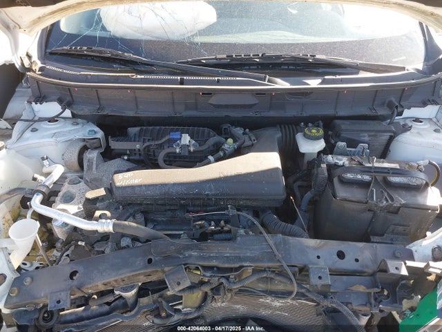 KNMAT2MV9GP726986 Nissan ROGUE SV