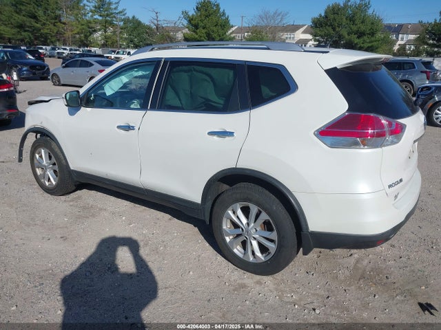KNMAT2MV9GP726986 Nissan ROGUE SV