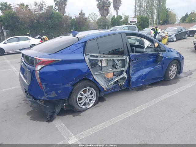 JTDKBRFU7J3066126 Toyota Prius Two