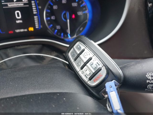 2C4RC1BG5KR651535 Chrysler Pacifica Touring L
