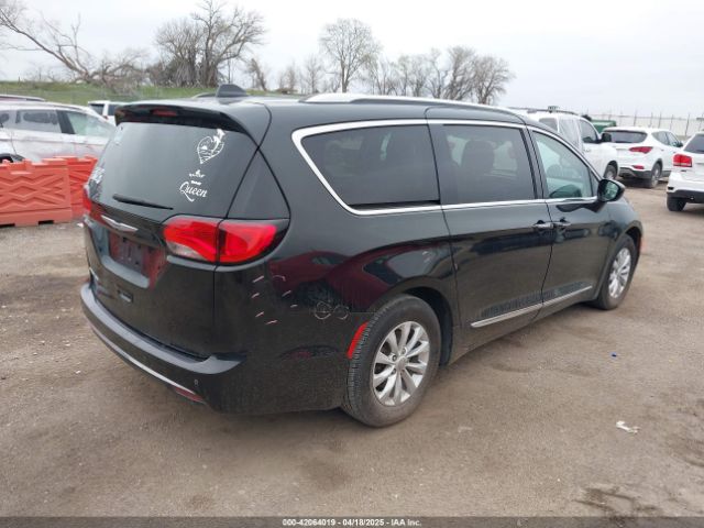 2C4RC1BG5KR651535 Chrysler Pacifica Touring L