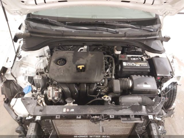 2019 HYUNDAI ELANTRA 5NPD74LF5KH437406 Photo 9