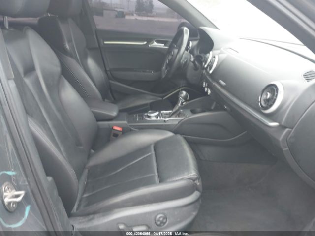 WAUJ8GFF4J1060180 Audi A3 2.0t Premium/2.0t Tech Premium