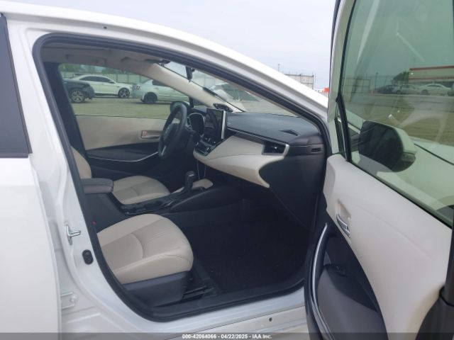 JTDBCMFE9RJ027943 Toyota Corolla Hybrid Xle