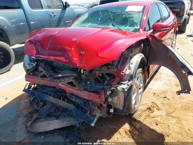 3FA6P0HDXER316080 Ford Fusion