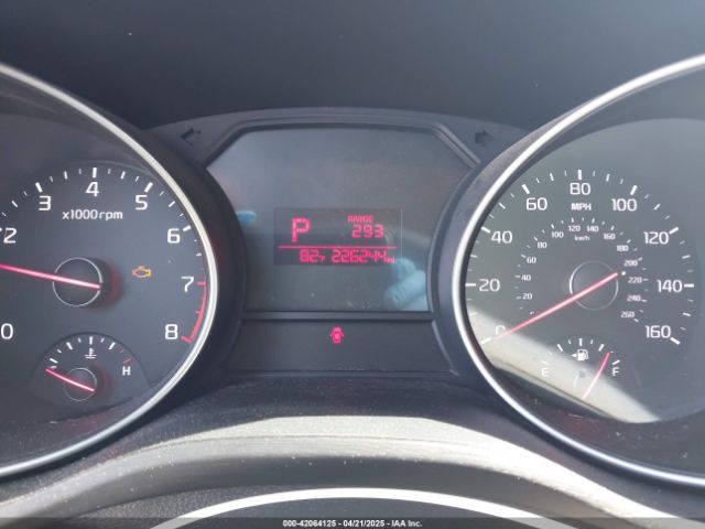 KNDMB5C17F6069139 KIA SEDONA LX