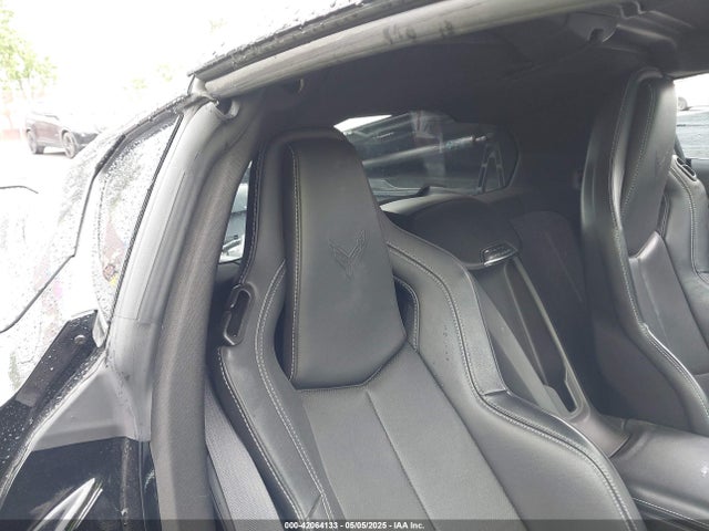 1G1YA2D48M5123250 Chevrolet lt2 - engine