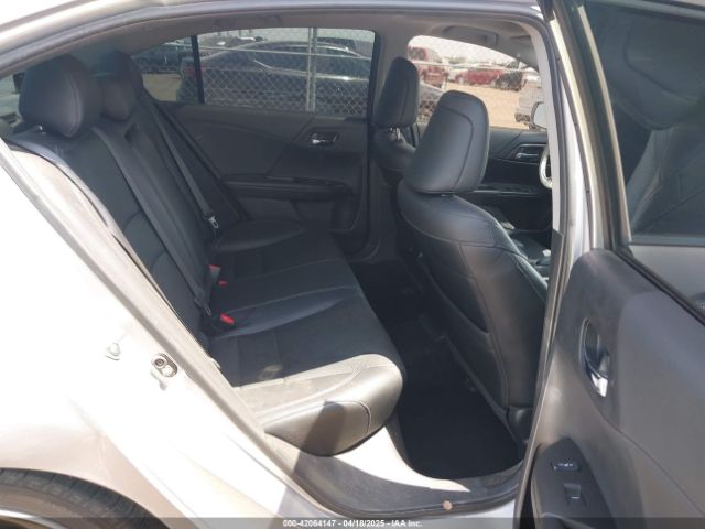 1HGCR3F99HA042233 Honda Accord Touring V6