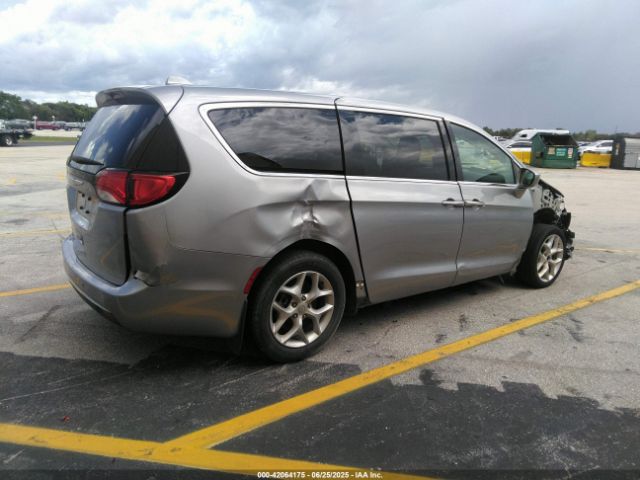 2C4RC1FG9KR589101 Chrysler Pacifica Touring Plus