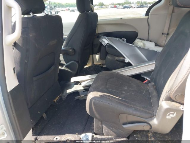 2C4RC1FG9KR589101 Chrysler Pacifica Touring Plus