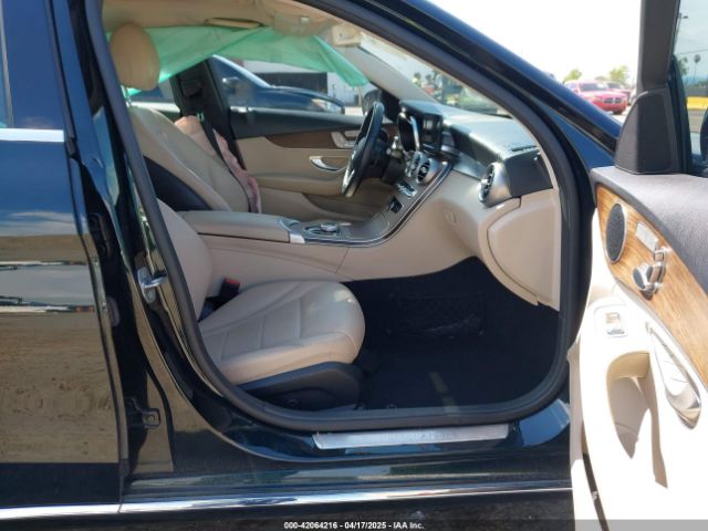 55SWF8DB0KU307190 Mercedes-Benz C 300