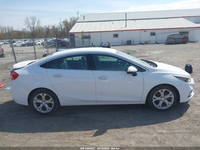 1G1BG5SMXG7284510 Chevrolet Cruze Premier Auto
