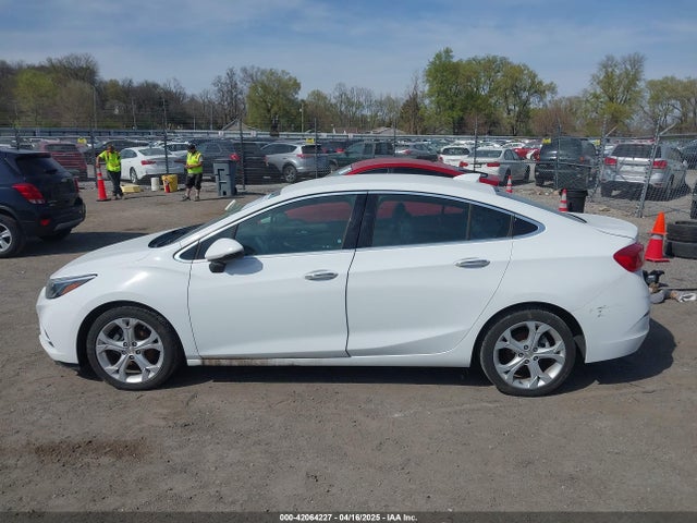 1G1BG5SMXG7284510 Chevrolet Cruze Premier Auto