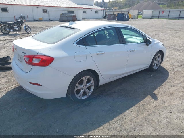 1G1BG5SMXG7284510 Chevrolet Cruze Premier Auto