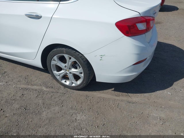 1G1BG5SMXG7284510 Chevrolet Cruze Premier Auto