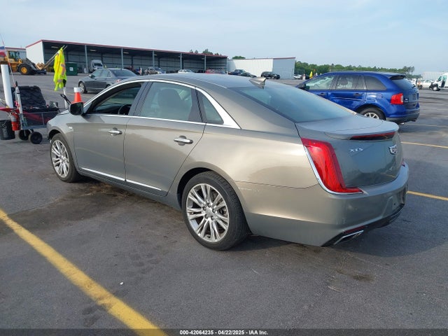 2019 CADILLAC XTS 2G61M5S33K9122831 Photo 2