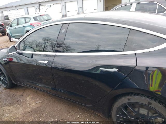 5YJ3E1EA7JF035546 Tesla Model 3 Long Range/mid Range