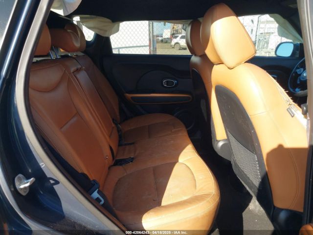 KNDJX3A57G7279220 KIA Soul !