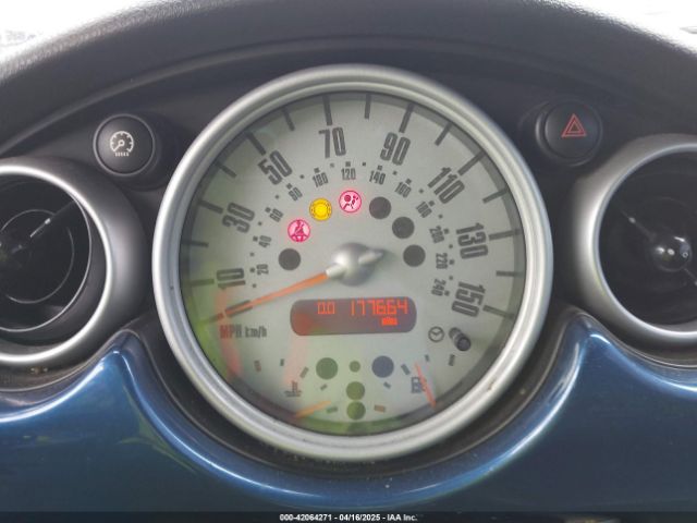 2006 MINI COOPER S WMWRE33596TL21718 Photo 6