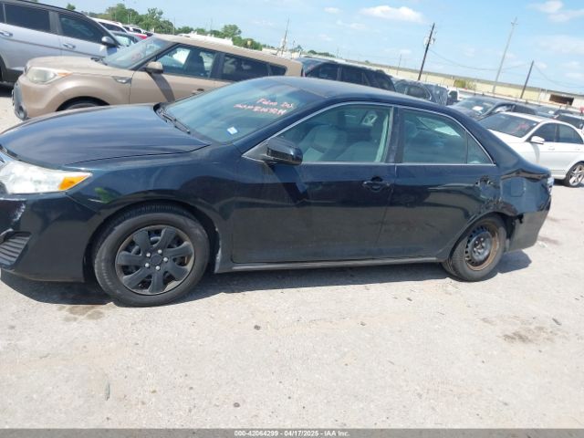 4T1BF1FK3EU375768 Toyota CAMRY LE