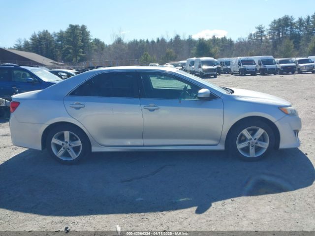 4T1BF1FK8EU856535 Toyota CAMRY SE