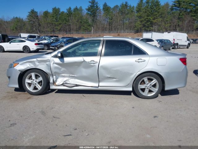 4T1BF1FK8EU856535 Toyota CAMRY SE