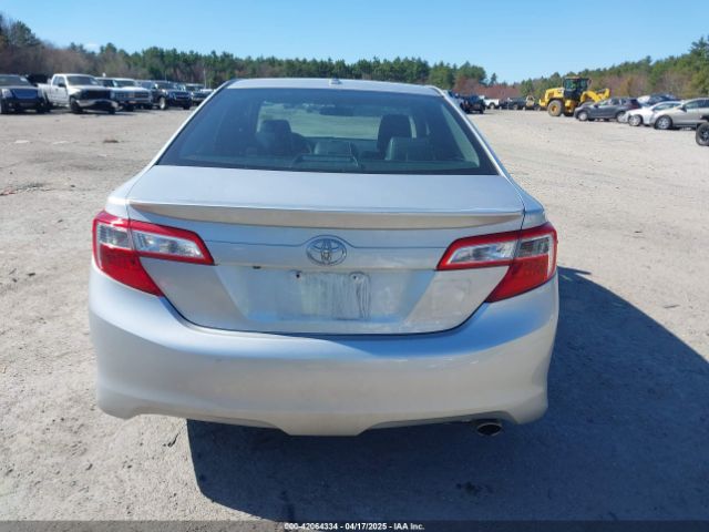 4T1BF1FK8EU856535 Toyota CAMRY SE