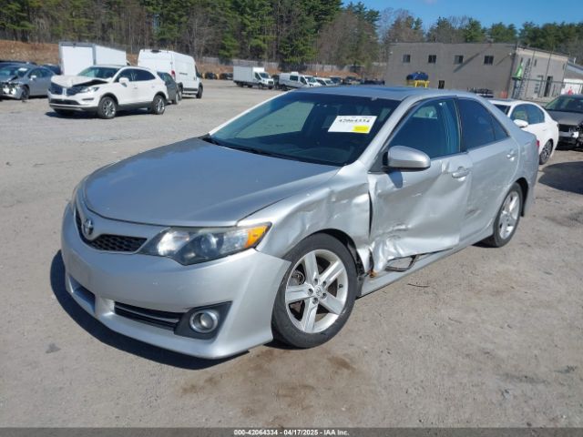 4T1BF1FK8EU856535 Toyota CAMRY SE