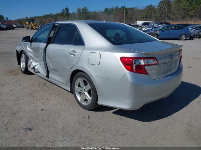 4T1BF1FK8EU856535 Toyota CAMRY SE