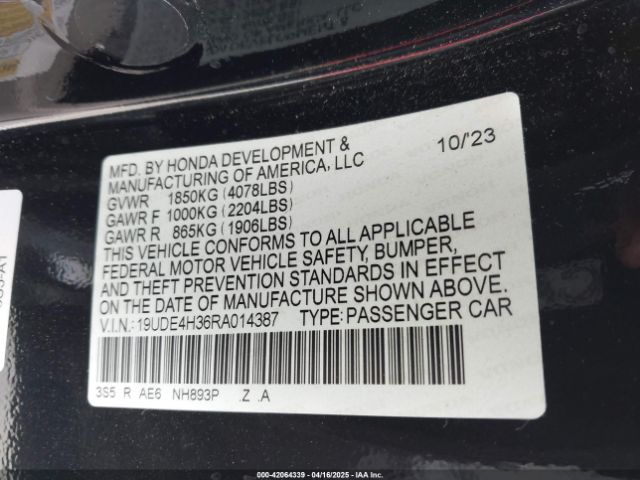 19UDE4H36RA014387 Acura Integra A-spec