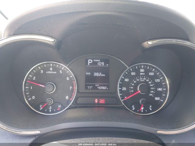 3KPFK4A70HE082242 KIA FORTE LX