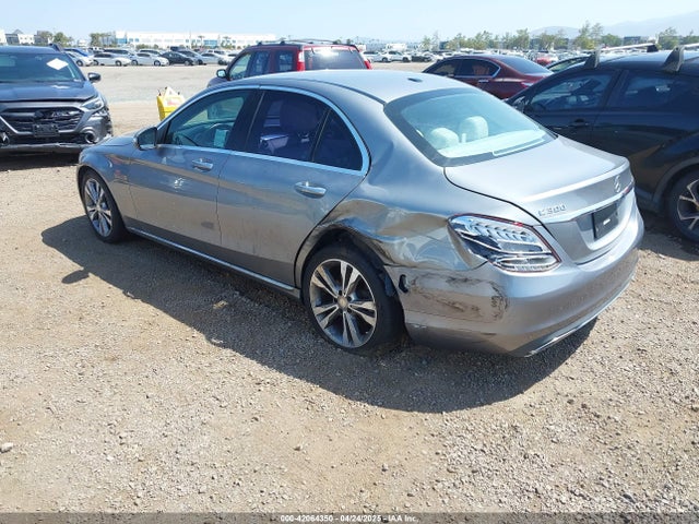 55SWF4JB0FU061535 Mercedes-Benz C 300