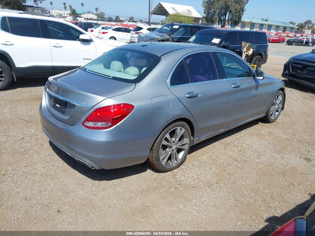 55SWF4JB0FU061535 Mercedes-Benz C 300