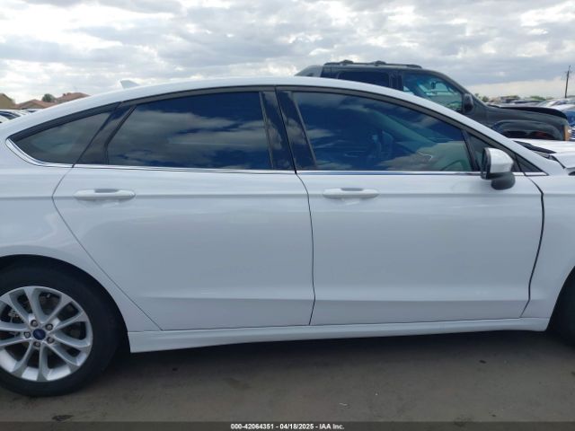 3FA6P0HD6LR252987 Ford FUSION SE