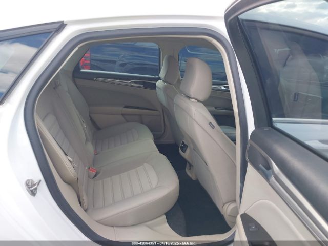3FA6P0HD6LR252987 Ford FUSION SE