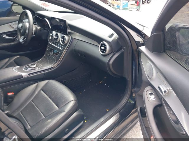 55SWF8DB8KU308099 Mercedes-Benz C 300