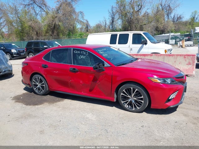 4T1B11HK1KU276518 Toyota CAMRY SE