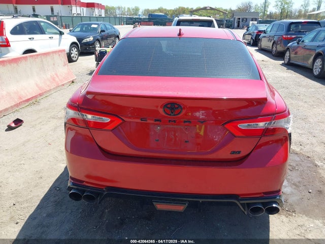 4T1B11HK1KU276518 Toyota CAMRY SE