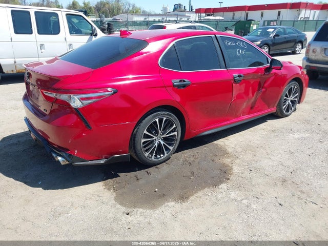 4T1B11HK1KU276518 Toyota CAMRY SE